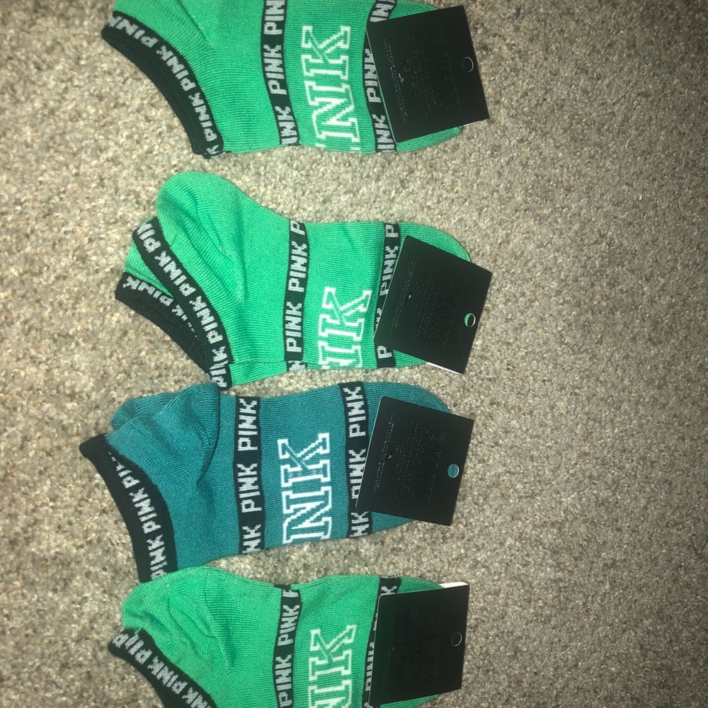 ❄️🎁 Pink  Socks🎁❄️ - Picture 4 of 7